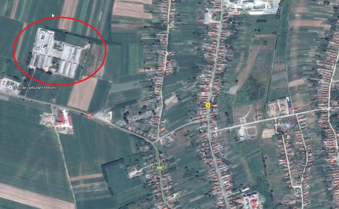 Complex Clădiri, Amenajări și Teren Intravilan, Format din Bunurile Imobile, cu Destinaţie Agrozootehnică - Industrial-Comercială - Image 1